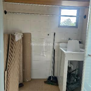 Apartamento en venta en Los Rosales, Bogotá · foto 9 de 12