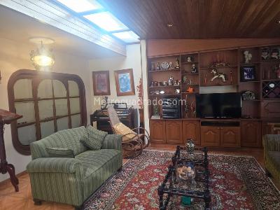 Casa de 4 alcobas en venta en Bulevar Las Villas, Bogotá, 257 m² · foto 4 de 11