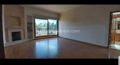 Casa de 4 alcobas en venta en San Jose De Bavaria, Bogotá, 520 m² · foto 1 de 13