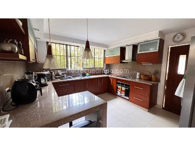 Casa de 4 alcobas en venta en Sur, Cali, 234 m² · foto 6 de 20