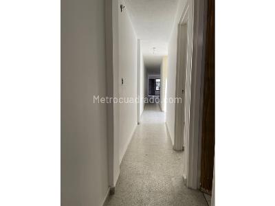 Casa de 5 alcobas en venta en Champagnat, Cali, 400 m² · foto 9 de 20