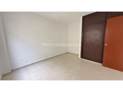 Casa de 5 alcobas en venta en Champagnat, Cali, 400 m² · foto 17 de 20