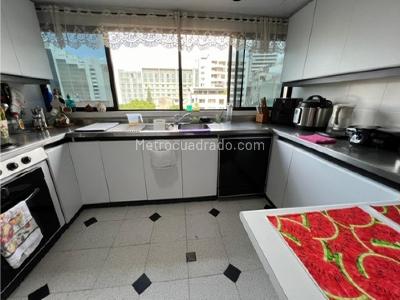 Apartamento de 3 alcobas en venta en Norte Juanambu, Cali, 220 m² · foto 3 de 20