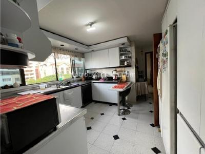 Apartamento de 3 alcobas en venta en Norte Juanambu, Cali, 220 m² · foto 5 de 20