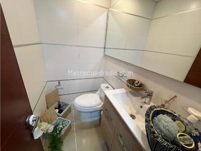 Apartamento de 3 alcobas en venta en Pance, Cali, 193 m² · foto 16 de 20