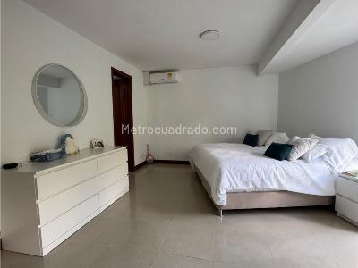 Apartamento de 3 alcobas en venta en Oeste, Cali, 147 m² · foto 10 de 14