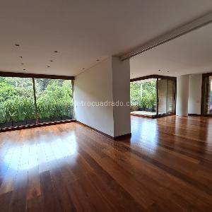 Apartamento de 4 alcobas en venta en Chico Museo, Bogotá, 398 m² · foto 6 de 20