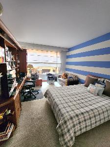Apartamento de 3 alcobas en venta en Chico Cabrera, Bogotá, 307 m² · foto 8 de 18