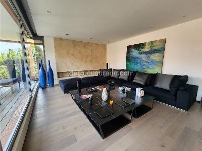 Apartamento de 3 alcobas en venta en Los Rosales Reservado, Bogotá, 469 m² · foto 4 de 20