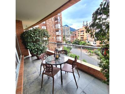 Apartamento de 4 alcobas en venta en Los Rosales Reservado, Bogotá, 430 m² · foto 2 de 20