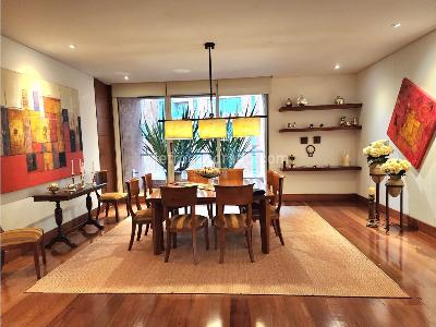 Apartamento de 4 alcobas en venta en Los Rosales Reservado, Bogotá, 430 m² · foto 4 de 20