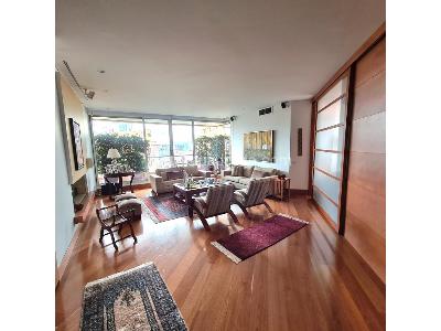 Apartamento de 4 alcobas en venta en Los Rosales Reservado, Bogotá, 430 m² · foto 6 de 20