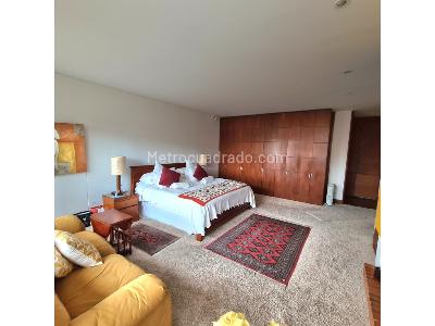 Apartamento de 4 alcobas en venta en Los Rosales Reservado, Bogotá, 430 m² · foto 19 de 20