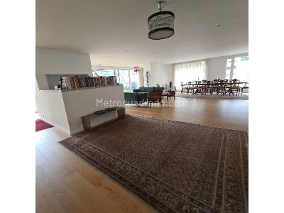 Apartamento de 3 alcobas en venta en Chico Reservado, Bogotá, 368 m² · foto 4 de 20