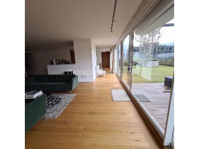 Apartamento de 3 alcobas en venta en Chico Reservado, Bogotá, 368 m² · foto 6 de 20