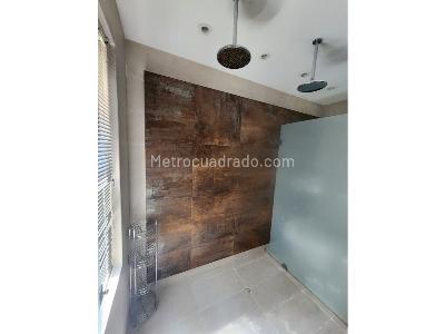 Apartamento de 3 alcobas en venta en El Refugio, Bogotá, 439 m² · foto 6 de 20