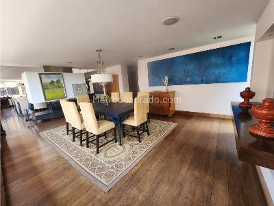 Apartamento de 3 alcobas en venta en El Refugio, Bogotá, 439 m² · foto 18 de 20