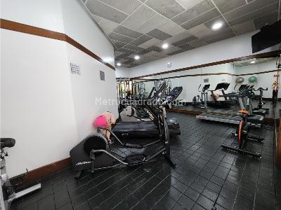 Apartamento de 3 alcobas en venta en Chico Cabrera, Bogotá, 307 m² · foto 19 de 20
