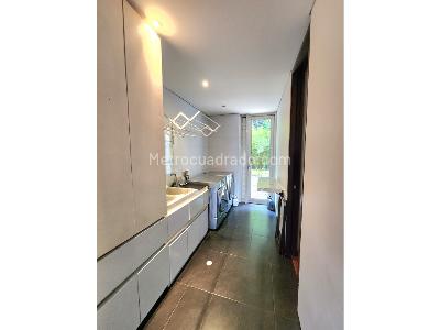 Apartamento de 3 alcobas en venta en Los Rosales, Bogotá, 295 m² · foto 12 de 20