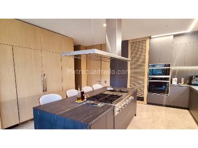Apartamento de 3 alcobas en venta en La Cabrera, Bogotá, 220 m² · foto 8 de 20