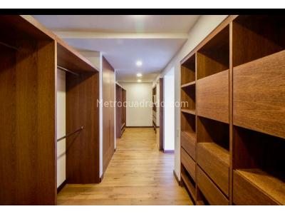 Apartamento de 5 alcobas en venta en El Refugio, Bogotá, 485 m² · foto 10 de 20