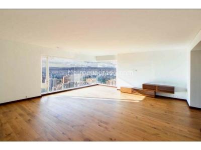 Apartamento de 5 alcobas en venta en El Refugio, Bogotá, 485 m² · foto 12 de 20