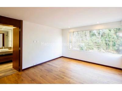 Apartamento de 5 alcobas en venta en El Refugio, Bogotá, 485 m² · foto 15 de 20