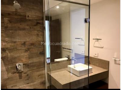 Apartamento de 5 alcobas en venta en El Refugio, Bogotá, 485 m² · foto 18 de 20