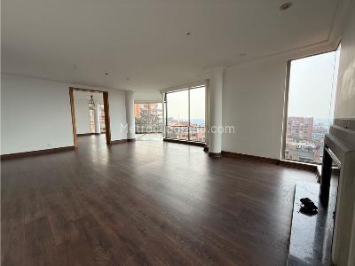Apartamento en venta en Los Rosales, Bogotá · foto 2 de 20