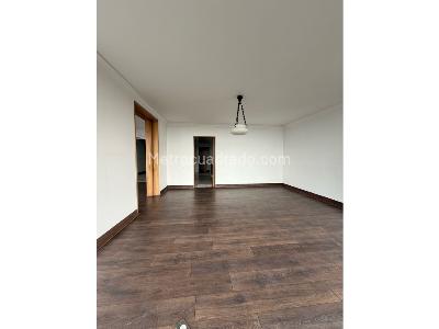 Apartamento en venta en Los Rosales, Bogotá · foto 5 de 20