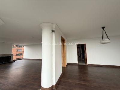 Apartamento en venta en Los Rosales, Bogotá · foto 6 de 20