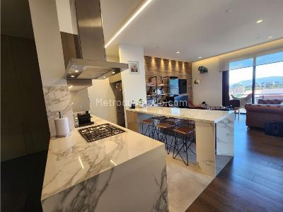 Apartamento de 2 alcobas en venta en La Cabrera, Bogotá, 119 m² · foto 3 de 20