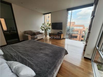 Apartamento de 3 alcobas en venta en El Refugio, Bogotá, 197 m² · foto 9 de 20