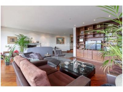 Apartamento en venta en Los Rosales, Bogotá · foto 2 de 12
