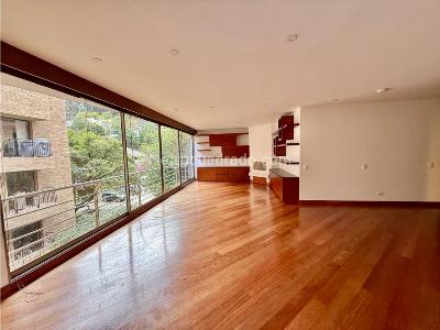 Apartamento de 2 alcobas en venta en El Refugio, Bogotá, 165 m² · foto 11 de 17