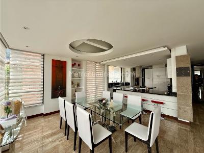Apartamento de 3 alcobas en venta en La Cabrera, Bogotá, 235 m² · foto 5 de 16