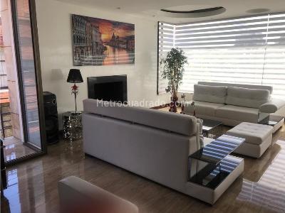 Apartamento de 3 alcobas en venta en La Cabrera, Bogotá, 235 m² · foto 7 de 16