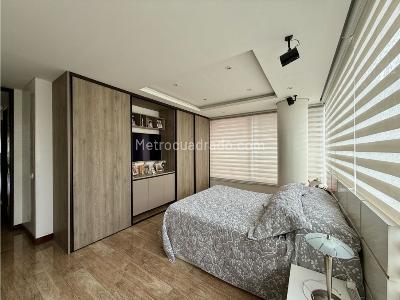 Apartamento de 3 alcobas en venta en La Cabrera, Bogotá, 235 m² · foto 13 de 16