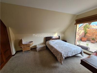 Apartamento de 4 alcobas en venta en Chico, Bogotá, 232 m² · foto 10 de 20