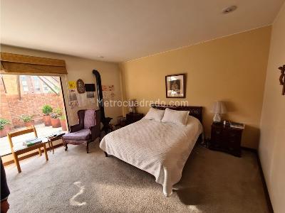 Apartamento de 4 alcobas en venta en Chico, Bogotá, 232 m² · foto 11 de 20