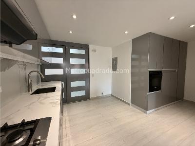 Apartamento en venta en Chico Reservado, Bogotá · foto 3 de 20