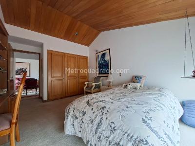 Apartamento de 3 alcobas en venta en La Carolina, Bogotá, 285 m² · foto 17 de 18