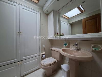Apartamento de 3 alcobas en venta en La Carolina, Bogotá, 285 m² · foto 10 de 18