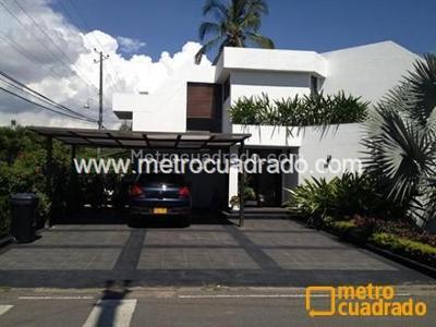 Casa de 4 alcobas en arriendo en El Peñon, Girardot, 200 m² · foto 7 de 15