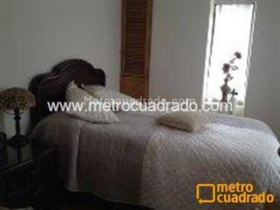 Casa de 3 alcobas en venta en Alhambra (Rio De Oro), Bogotá, 262 m² · foto 13 de 15