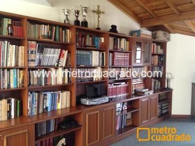 Casa de 3 alcobas en venta en Alhambra (Rio De Oro), Bogotá, 262 m² · foto 6 de 15