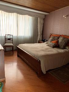 Casa de 4 alcobas en venta en Cedro Narvaez, Bogotá, 260 m² · foto 16 de 18