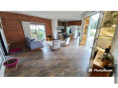 Casa de 3 alcobas en venta en Sector La Casona, Pereira, 236 m² · foto 12 de 20
