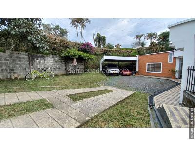 Casa de 3 alcobas en venta en Sector La Casona, Pereira, 236 m² · foto 4 de 20