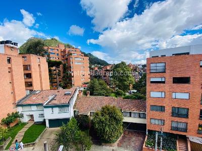 Apartamento de 3 alcobas en venta en Los Rosales, Bogotá, 204 m² · foto 19 de 19